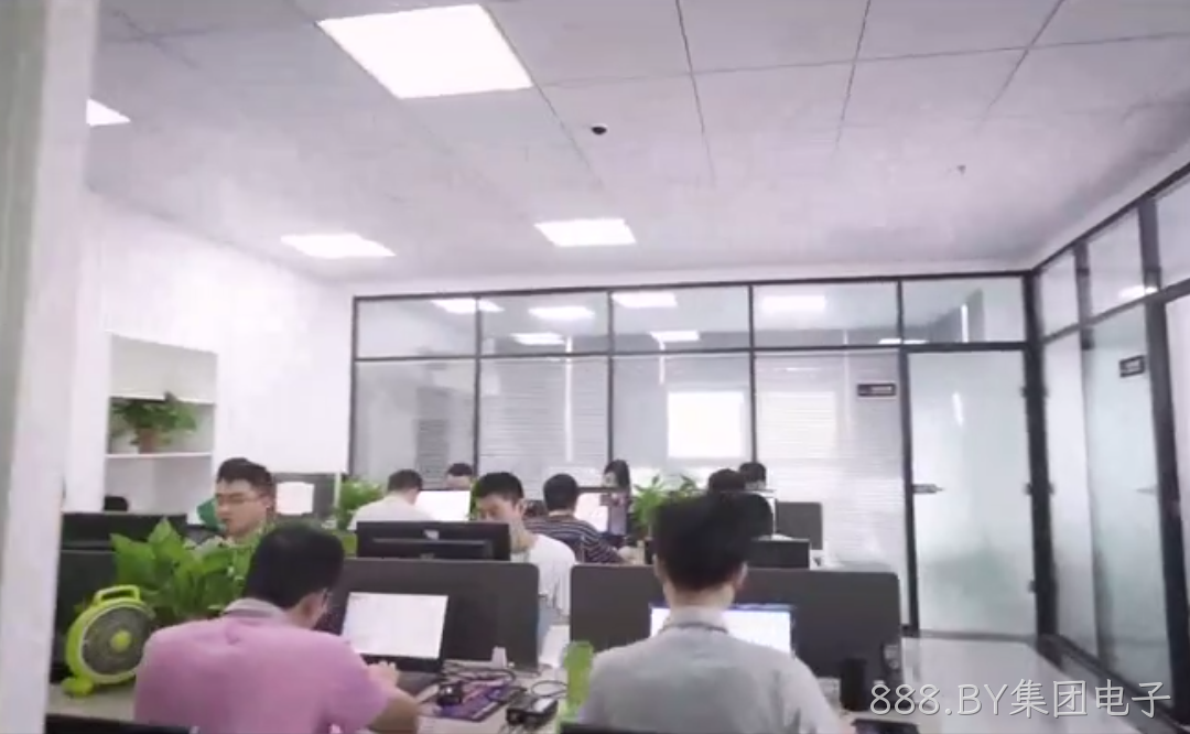 888.BY集团电子企业为什么要做定制小程序？2026本地商家开发选型全解析